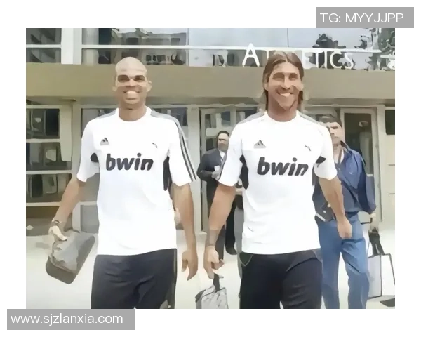 足球明星时尚搭配解析展现个性与风格的完美结合