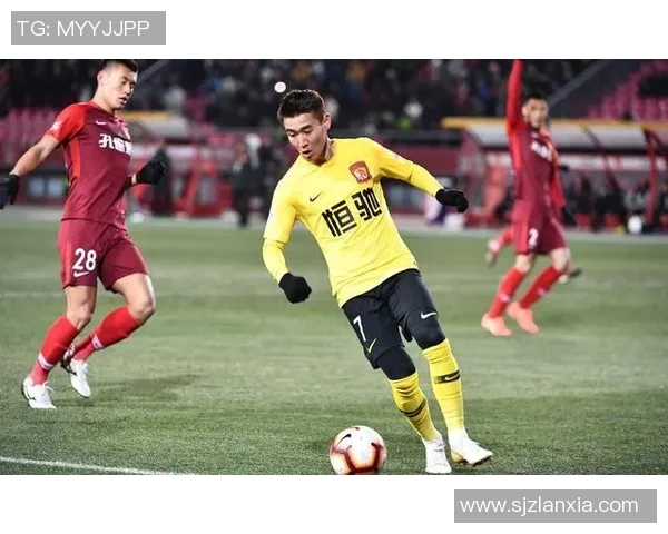 华夏与恒大精彩对决直播在线全程回顾与赛后分析