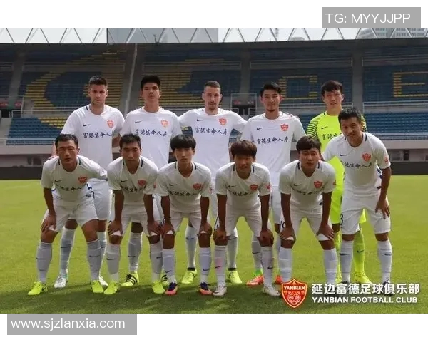 延边富德与长春亚泰的激烈对决展现了东北足球的魅力与竞争精神 延边富德与长春亚泰的激烈对决展现了东北足球的魅力与竞争精神